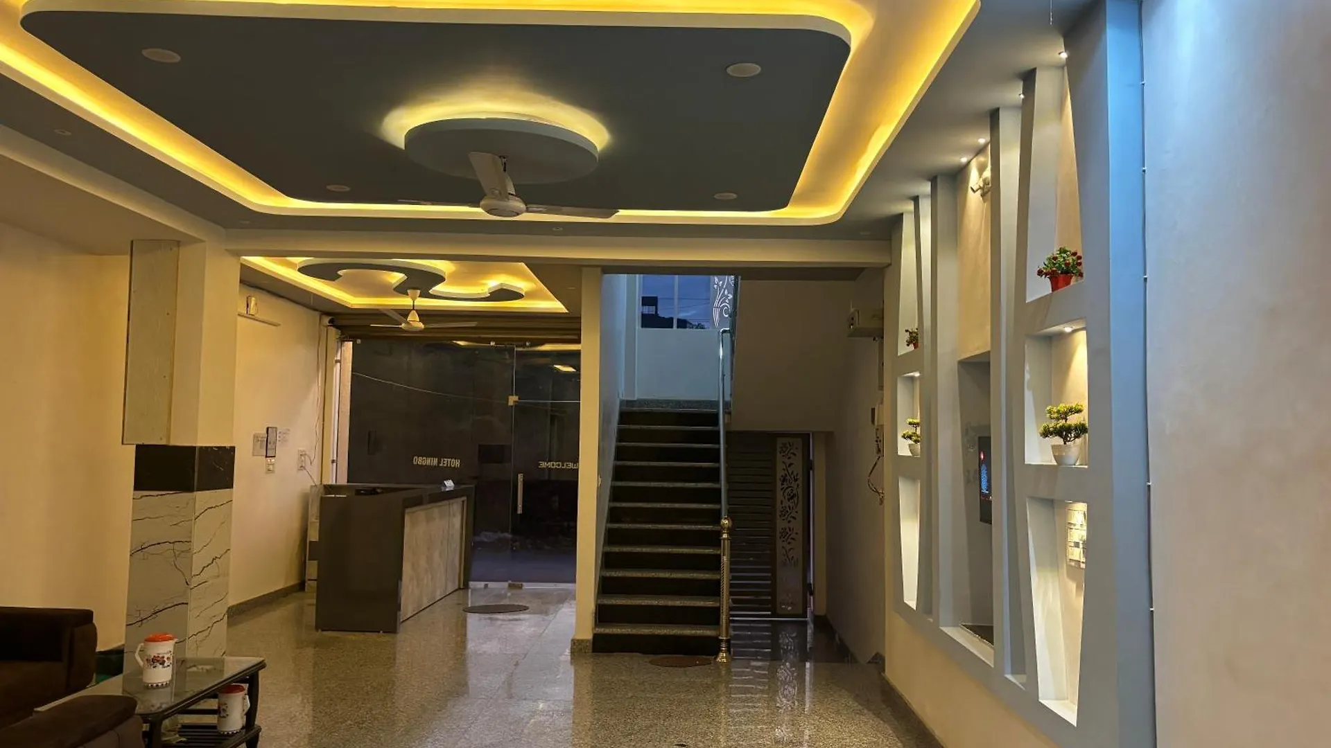 Hotel Ningbo Udaipur