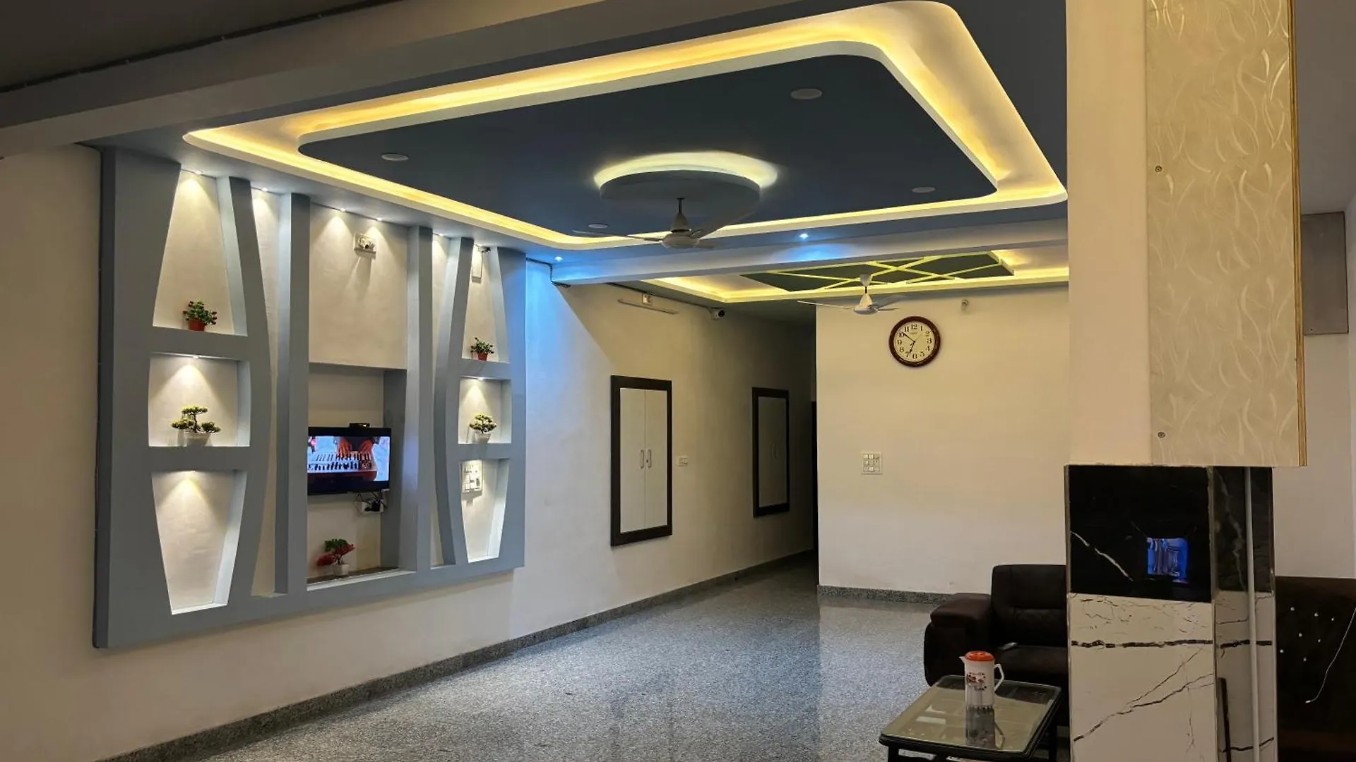 Hotel Ningbo Udaipur India